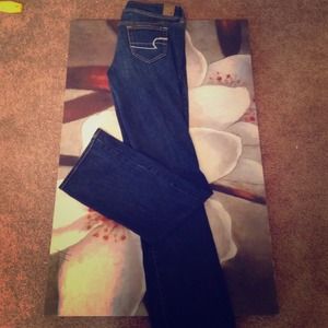 AMERICAN EAGLE STRETCH DENIM