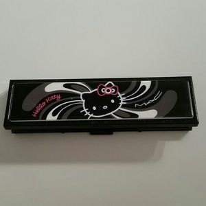LIMITED ED. MAC HELLO KITTY EYESHADOW QUAD