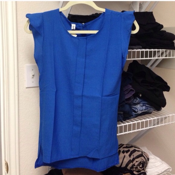 SOLD: Royal Blue Top - Picture 4 of 4