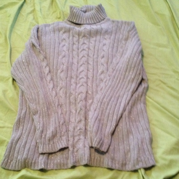 Turtle neck sweater