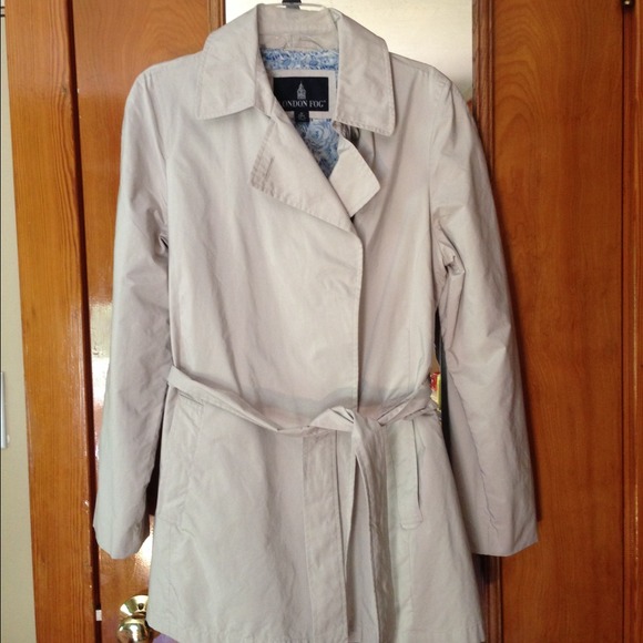 🔸sold🔸Tan lightweight trench coat - Picture 1 of 4