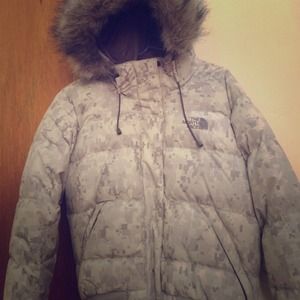 Women's North Face gray camo Jacket.