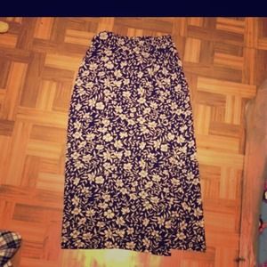 Long floral slit skirt
