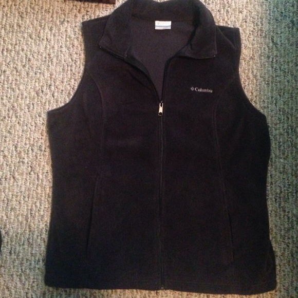 Columbia vest