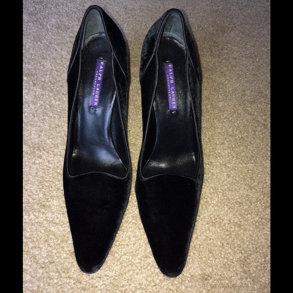 Women's shoes