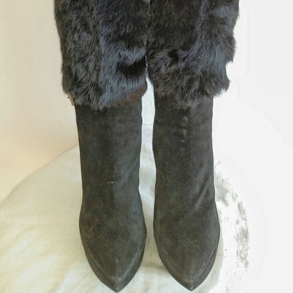 FOX FUR KNEE LENGTH BOOTS