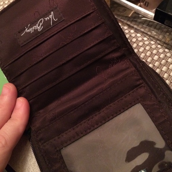 Sold - Picture 3 of 4