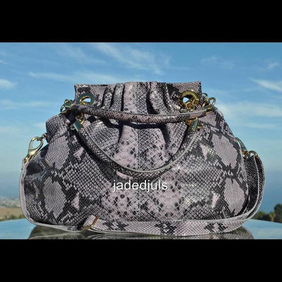 NWOT Python embossed leather purse make an offer♥️