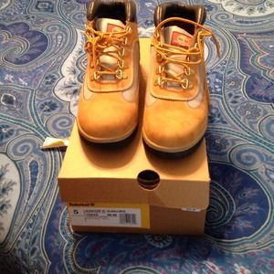 Timberlands juniors