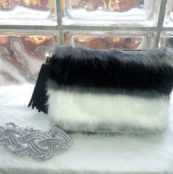 Thank-you for visiting my closet - Picture 4 of 5