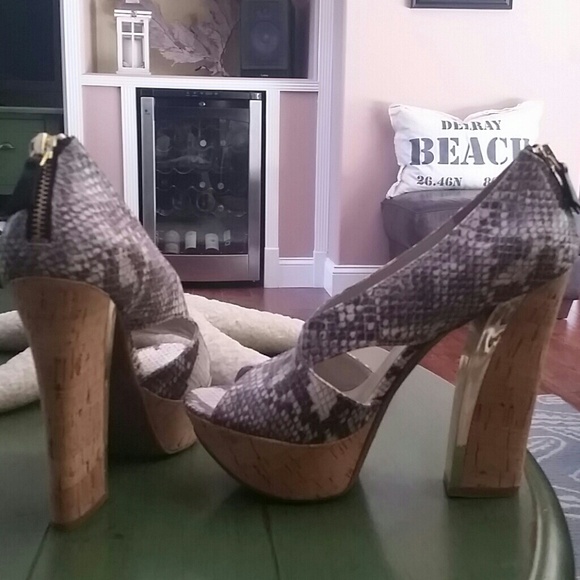 nine west Hot Heels!!! - Picture 1 of 3