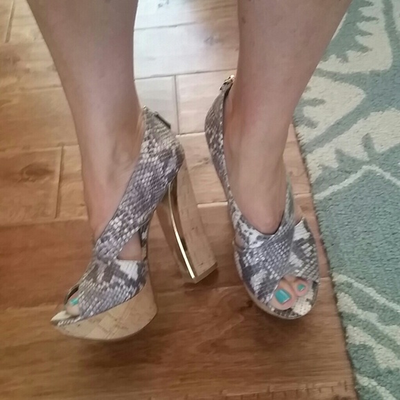 nine west Hot Heels!!! - Picture 3 of 3