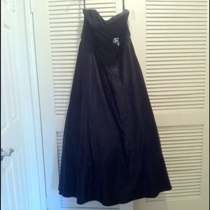 Gorgeous Black Bridesmaid Dress worn once Size 12