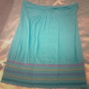 Baby blue strapless cache top