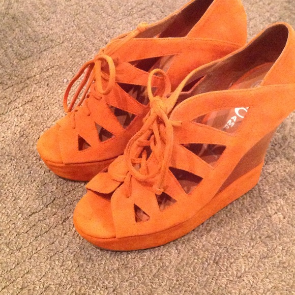 Jeffrey Campbell Harlow Wedges - Picture 4 of 4