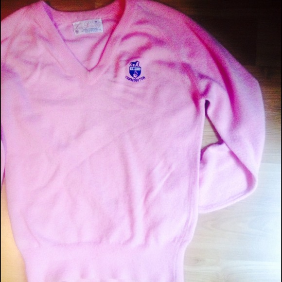 vintage lady Pickering preppy pink wool sweater
