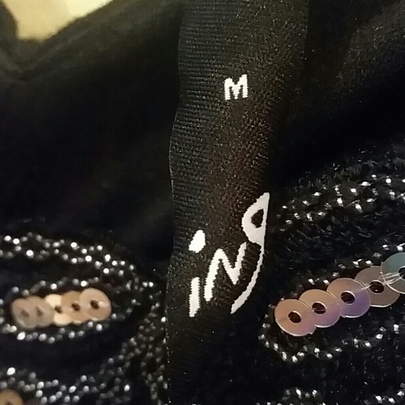 Dressy black sequin top. - Picture 3 of 3