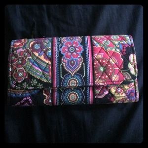 Vera Bradley Symphony In Hue Wallet