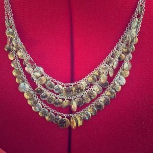 TRADED - Statement necklace trade