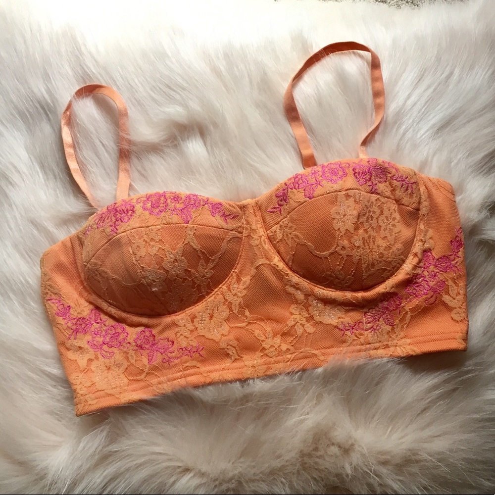 Lounge Bra Bustier