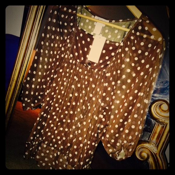 New polka dot top!