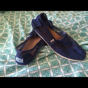 Navy blue crochet toms slip on flats