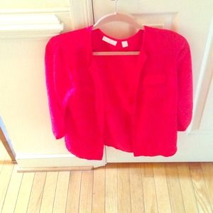 Flowy red top ! Great for fall !