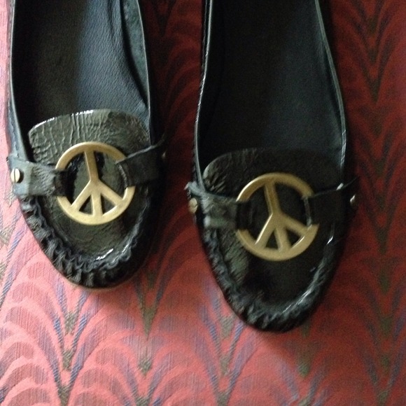 Michael Kors  patent leather flat shoes 10