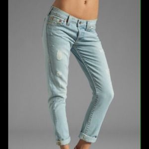 Nwt True Religions  boyfriend jeans size 27