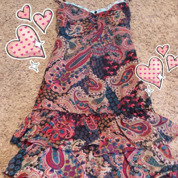 Beautiful dress with paisley designs