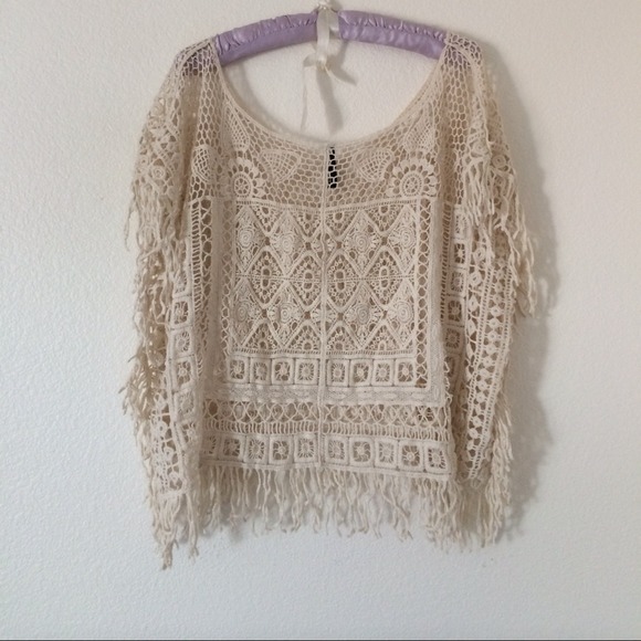 Crochet fringe top - Picture 2 of 2