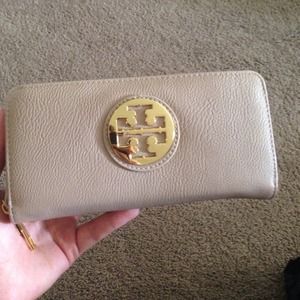 TB wallet