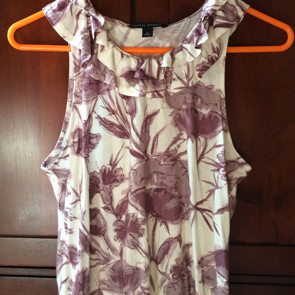 Banana Republic Sleeveless Top