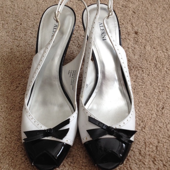 Tuxedo style sling back pumps