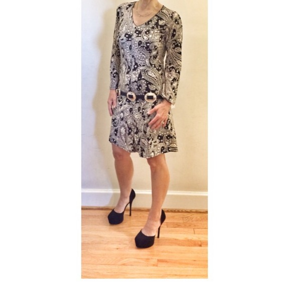 Stunning paisley print dress last one - Picture 3 of 4