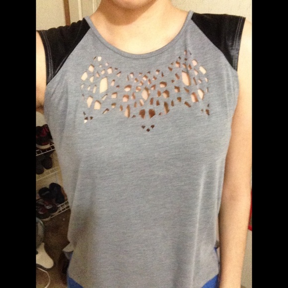 Tank top - Picture 4 of 4