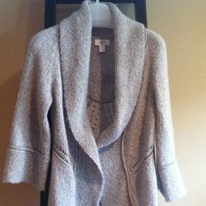 Ann Taylor LOFT XS lovely long cozy gray sweater