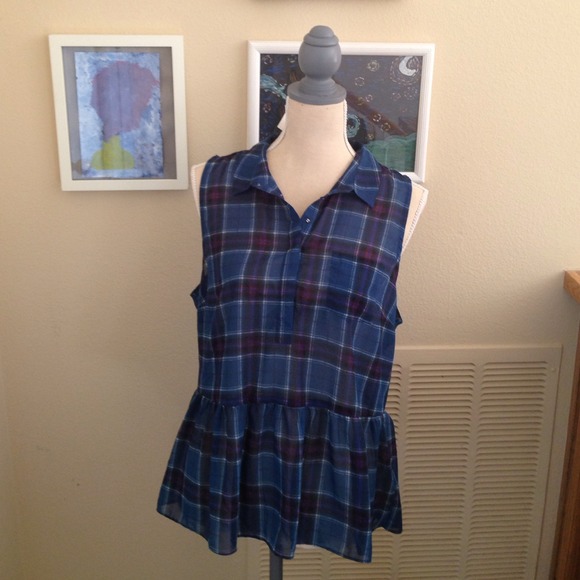 Blue & purple flannel tank top with buttons
