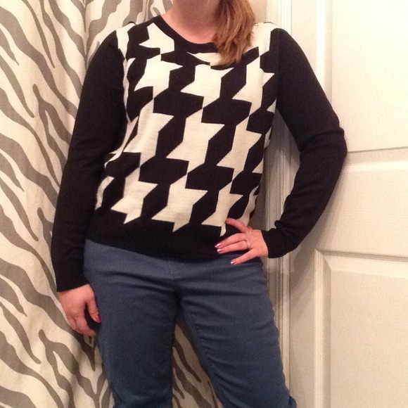 Black and white houndstooth sweater