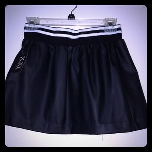 Leather skirt