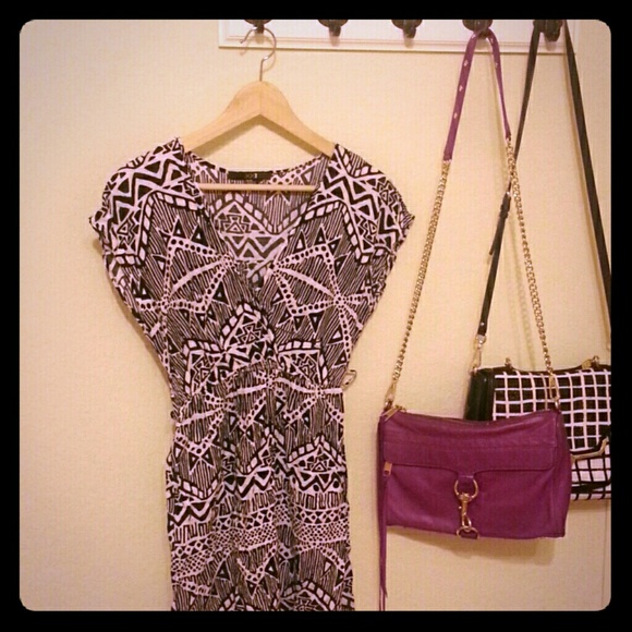 Forever 21 Cute ethnic top