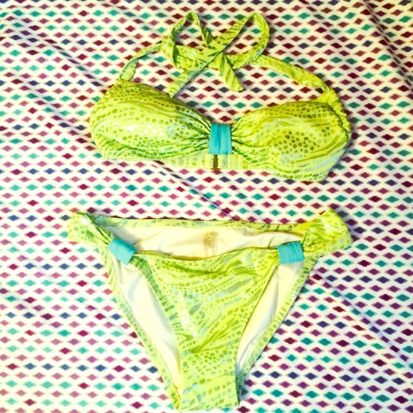 Neon metallic VS bikini