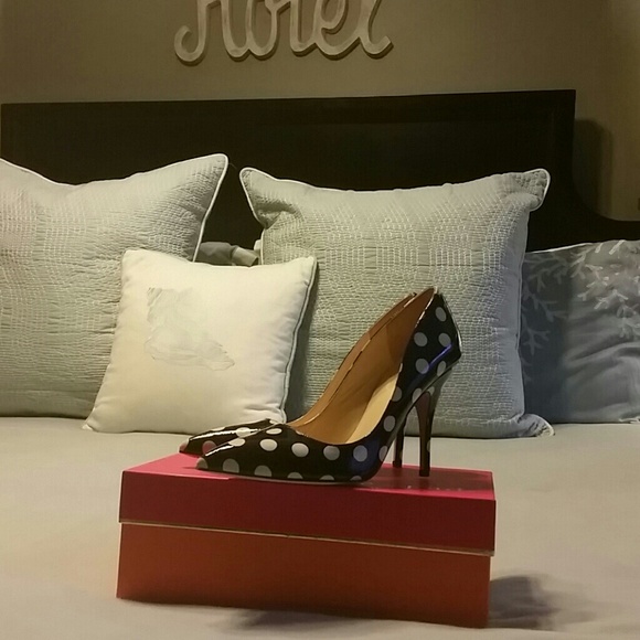 Brand new kate spade 8.5 shoes - Picture 2 of 4