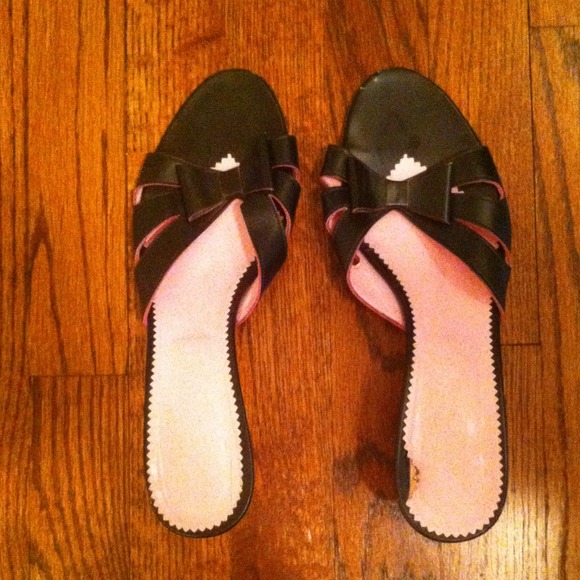 Black Heeled Sandals with Pink Accents