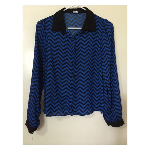 Chevron top
