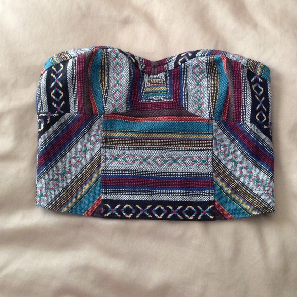 Urban outfitters crop top