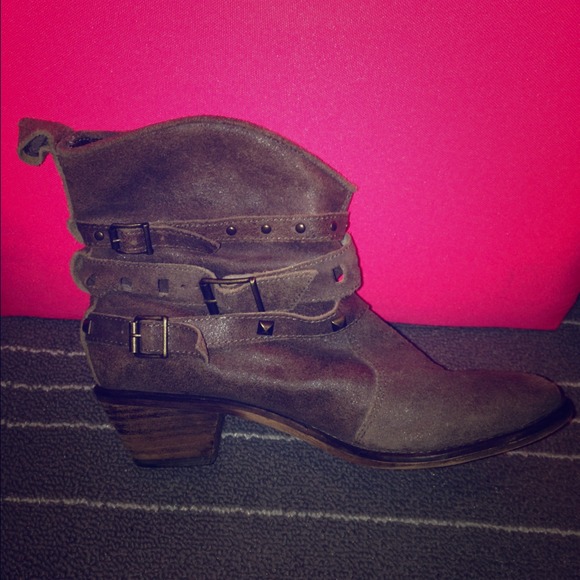 Steve Madden Booties