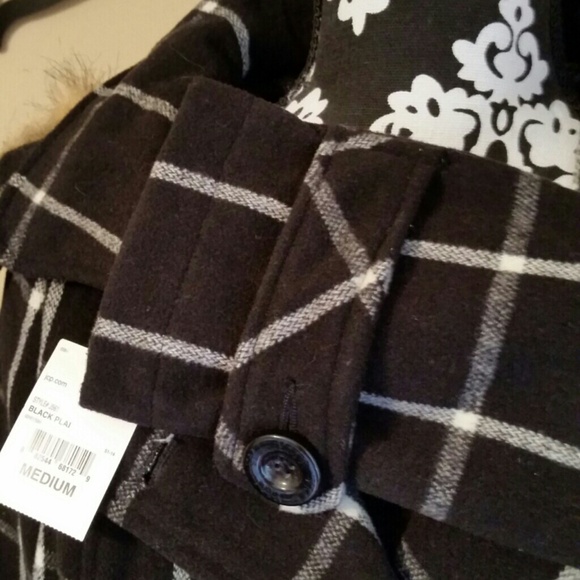 Family takes it. Black and White Pea Coat - Picture 3 of 4