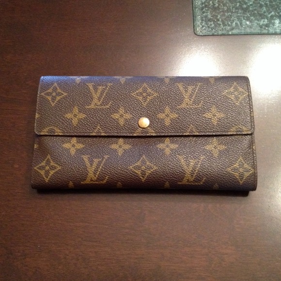 Louis Vuitton Long Wallet