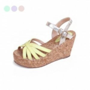 Any Size Wedges!